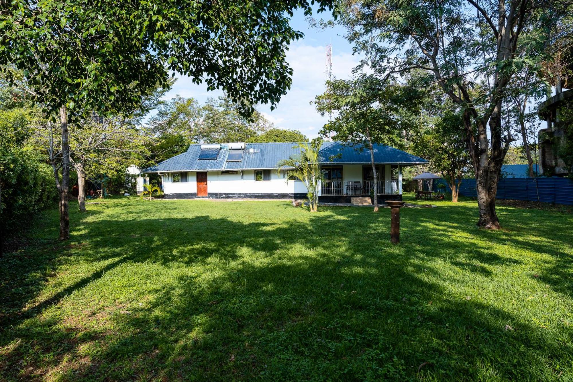 Harry'S Kisumu Oasis Aparthotel Exterior foto