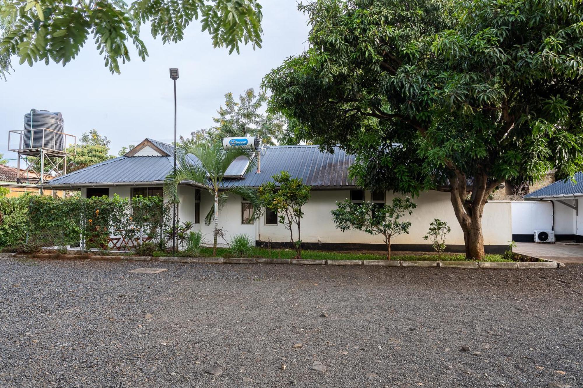 Harry'S Kisumu Oasis Aparthotel Exterior foto